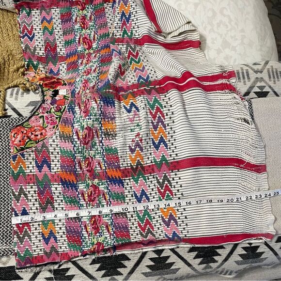 Authentic Vintage Guatemalan Mayan Huipil Textile/Poncho - Picture 9 of 9